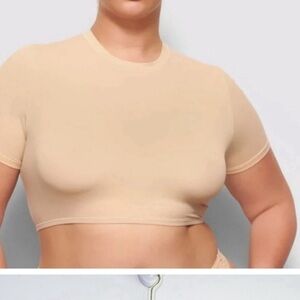 SKIMS Tan Fitted Crop T-Shirt Short Sleeve